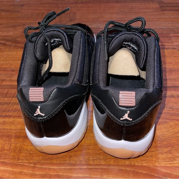 Jordan 11 Retro Low GG ‘Bleached Coral’ - Picture 4 of 8